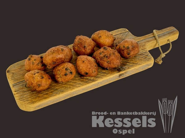 Oliebollen met rozijnen